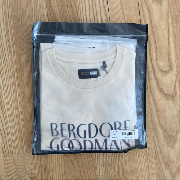 Kith x Bergdorf Goodman Collab Deadstock Crewneck Tee Street Hypebeast - Picture 1 of 4